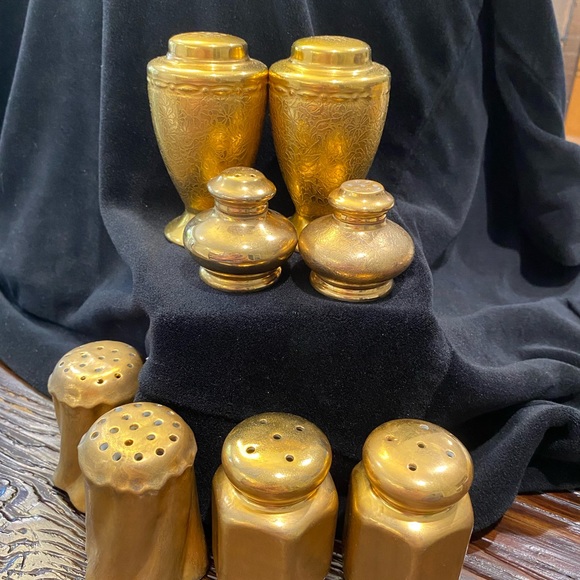 Other - ‼️SOLD‼️Collection S&P Gold Plated Shakers